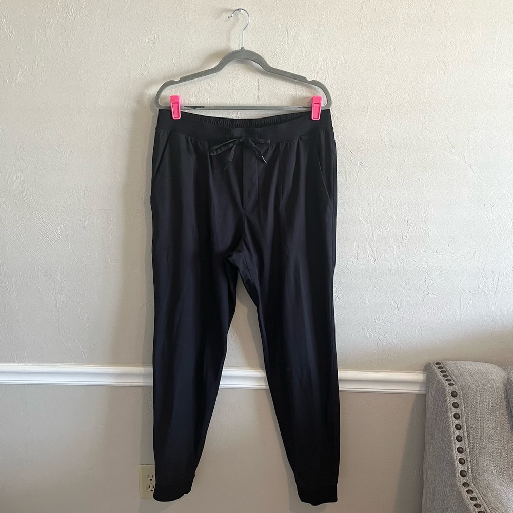 Lululemon Black ABC Jogger Size XL